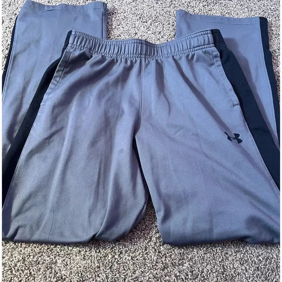 UnderArmor joggers - Picture 1 of 4